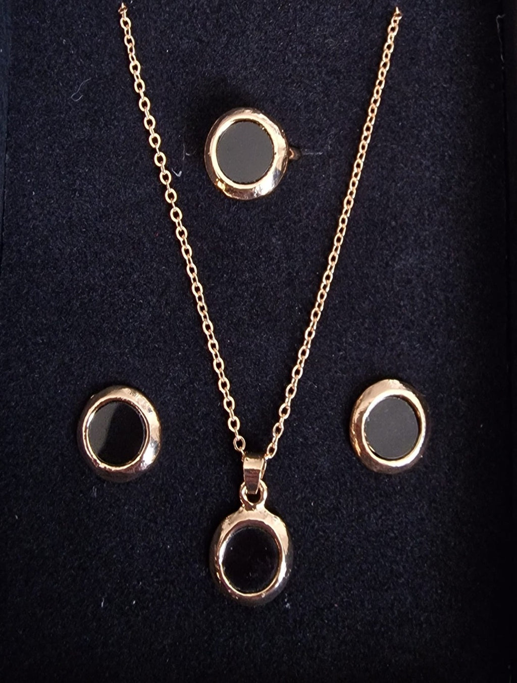 7 layers of hair's brother